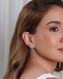 Brinco Duplo Laço Ponto de Luz e Circulo Ponto de Luz Banhado a Ouro 18K