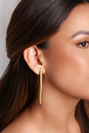 Brinco Folha Dupla Alongada Banhado a Ouro 18K