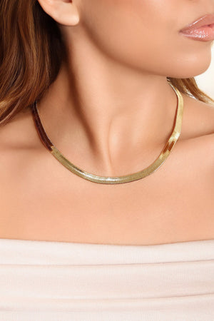Choker Malha Fita 7 mm Banhado a Ouro 18K