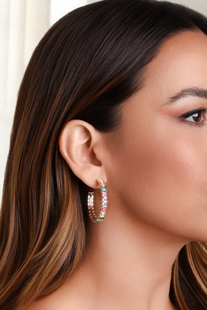 Brinco Argola Zircônias Coloridas Retangular Banhado a Ouro 18K