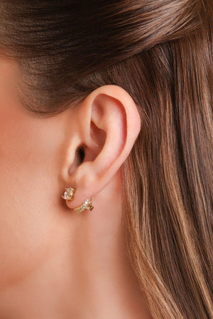 Brinco Ponto de Luz 6 mm Dois em Um Banhado a Ouro 18K