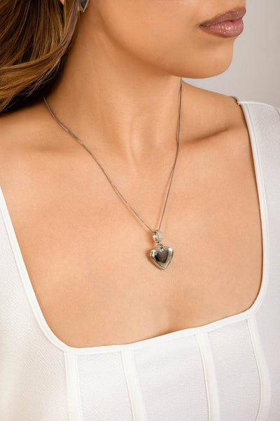 Pingente Relicário Coração com Argola Passante Cravejada Cristal