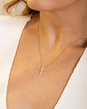 Gargantilha Veneziana com Pingente Cruz Palito Cravejada Cristal - 45 cm