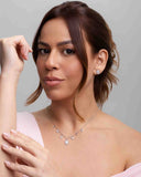 Conjunto Gargantilha com Berloques Cravejados Pingente e Brincos Gota com Borda Cristal