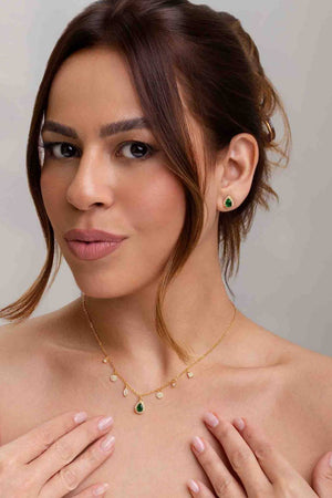 Conjunto Gargantilha com Berloques Cravejados Pingente e Brincos Gota Verde Esmeralda com Borda Cristal
