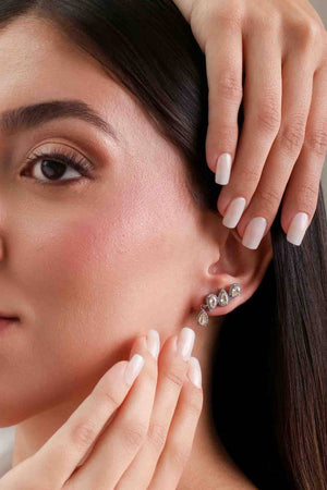 Ear Cuff Champagne Cravejado Cristal com Gota Pendente
