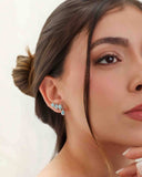 Ear Cuff Azul Sky Cravejado Cristal com Gota Pendente