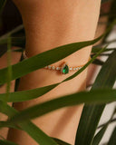 Pulseira Tennis Riviera Cristal Ajustável com Pingente Gota Verde Esmeralda Cravejada Cristal