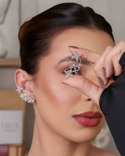 Brinco Ear Cuff Flores Navete Cristal Pino e Encaixe