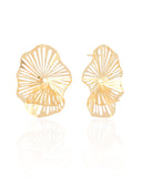 Brinco Flor Vazada Banhado a Ouro 18K