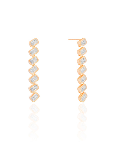 Brinco Balanço Zircônias Banhado a Ouro 18K