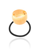 Pony Cuff Frisado Banho Dourado