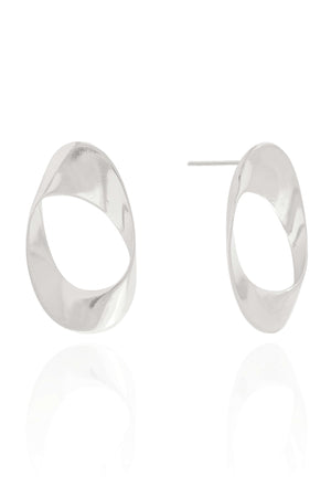 Brinco Oval Torcido Liso Ródio Branco