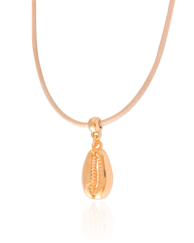 Choker Fio Coreano Bege Búzio Banhado a Ouro 18K - 35 cm