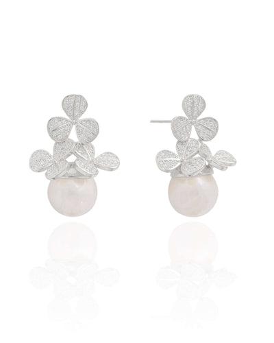 Brinco Folhas Cravejadas Cristal com Pérola Ródio Branco