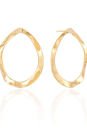 Brinco Oval Ondulado 4 cm Banhado a Ouro 18K