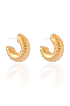 Brinco Argola Tubo Detalhes 2.5 cm Banhado a Ouro 18K