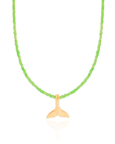 Choker Miçanga Verde Baleia Banhado a Ouro 18K - 32 cm