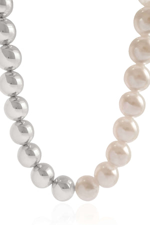 Gargantilha Bolas Lisas e Pérolas Ródio Branco - 40 cm