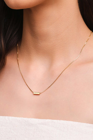Gargantilha Pingente Retângulo Liso Banhado a Ouro 18K - 45 cm