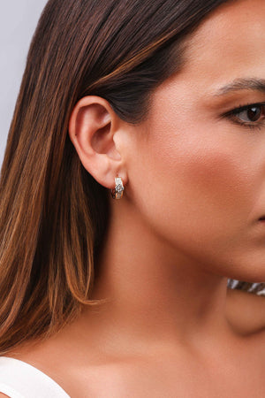 Brinco Argola Cravejada Cristal Banhado a Ouro 18K