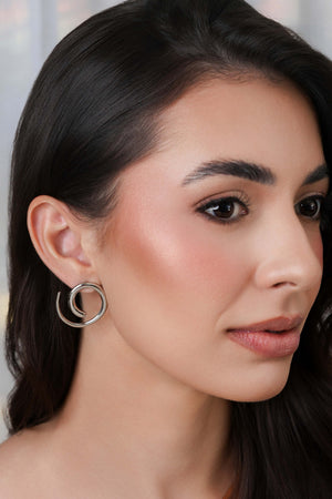 Brinco Caracol Liso Ródio Branco