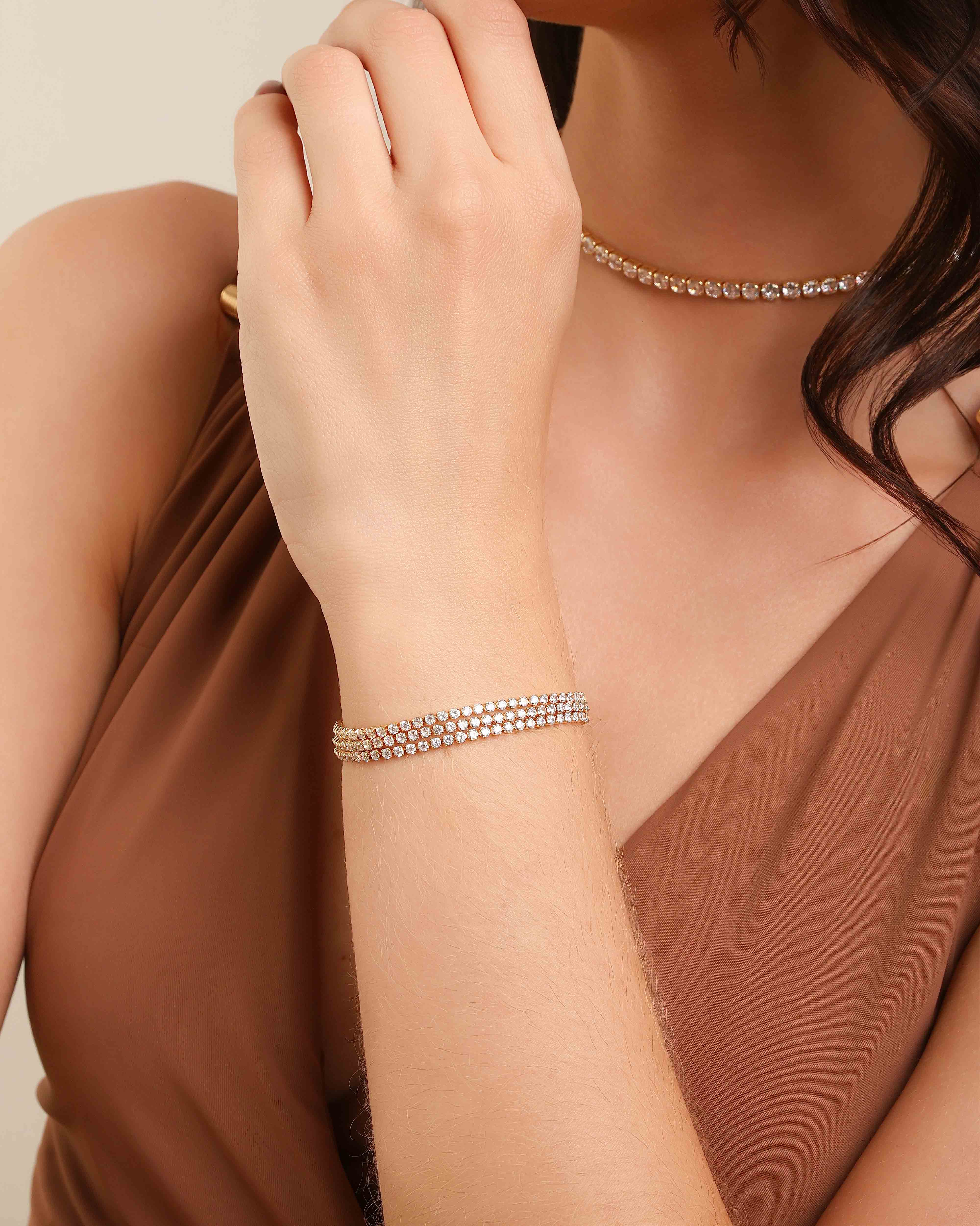 Pulseira Tripla Cravejada Cristal Banhado a Ouro 18K