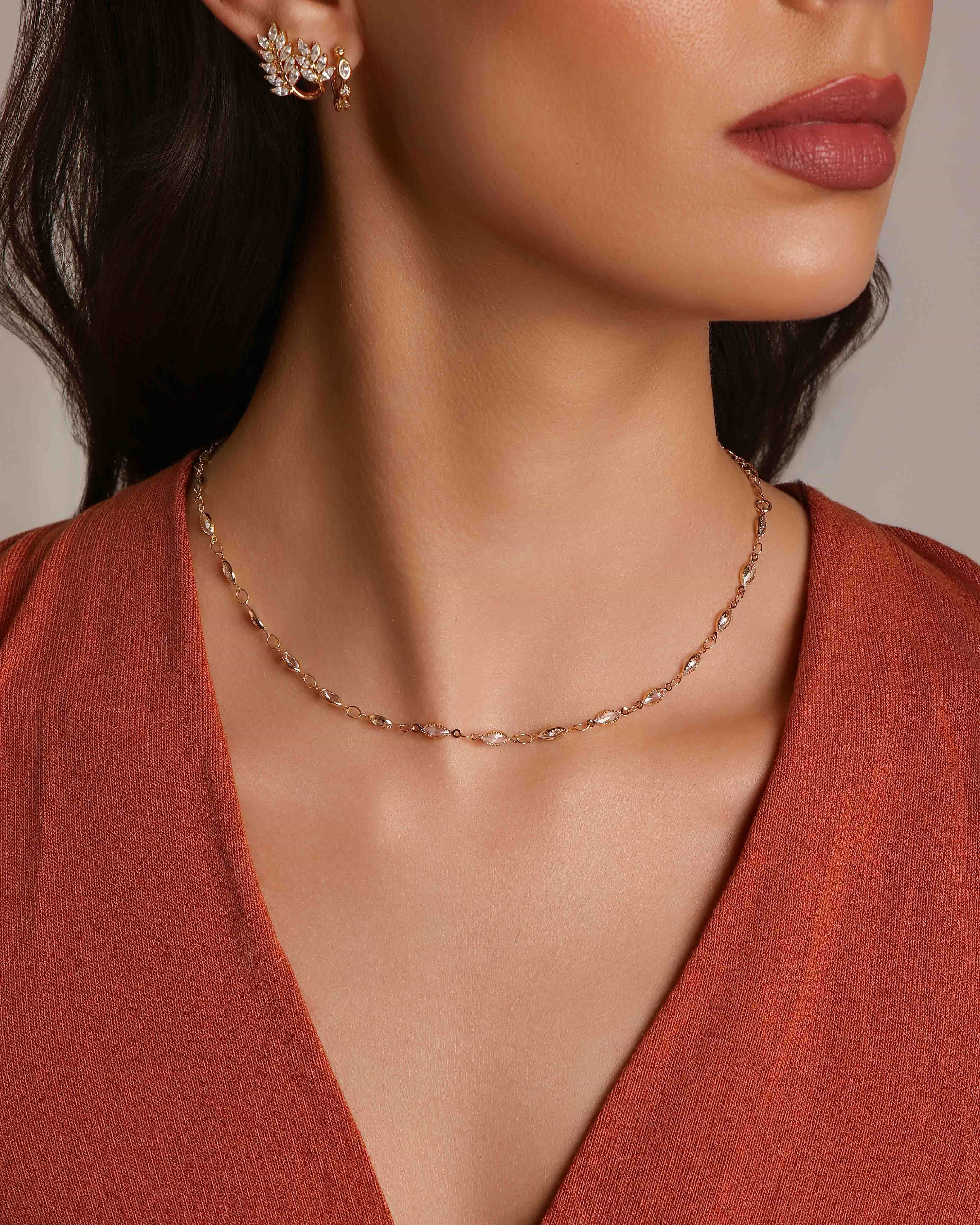 Choker Zircônia Navete Banhado a Ouro 18K - 32 cm