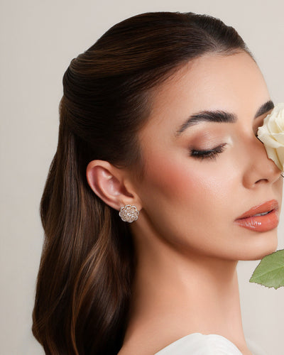 Brinco Flor Cravejado Cristal 1.7 cm Banhado a Ouro 18K