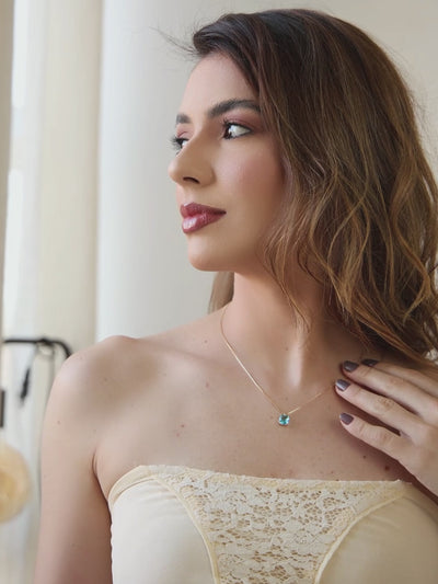 Conjunto Ponto de Luz Quadrado Azul Sky Veneziana e Brincos