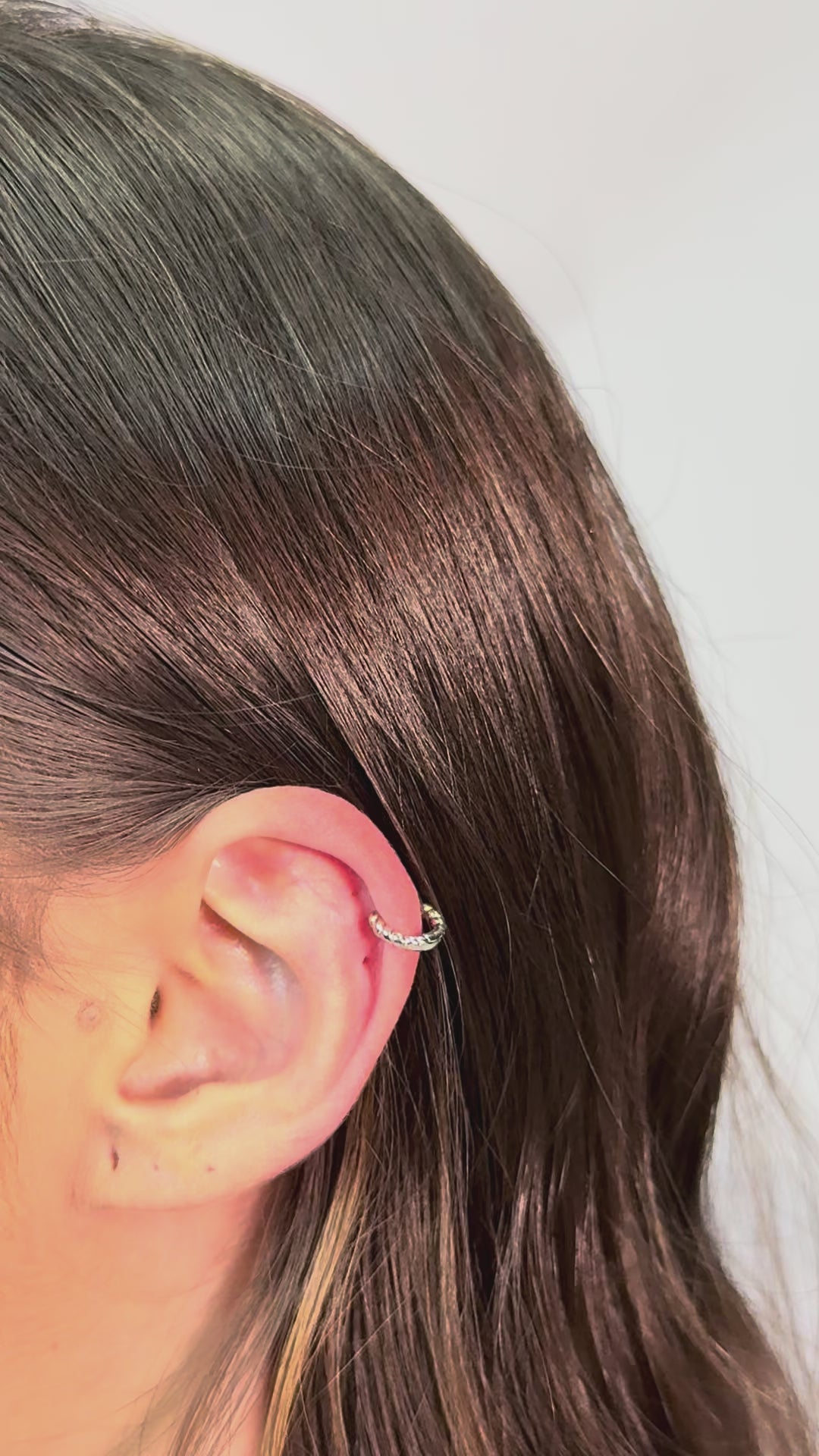 Piercing para Hélix Entrelaçado Vazado 8 mm Ródio Branco