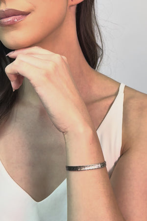 Bracelete Riscado Texturizado 5 mm Ródio Branco