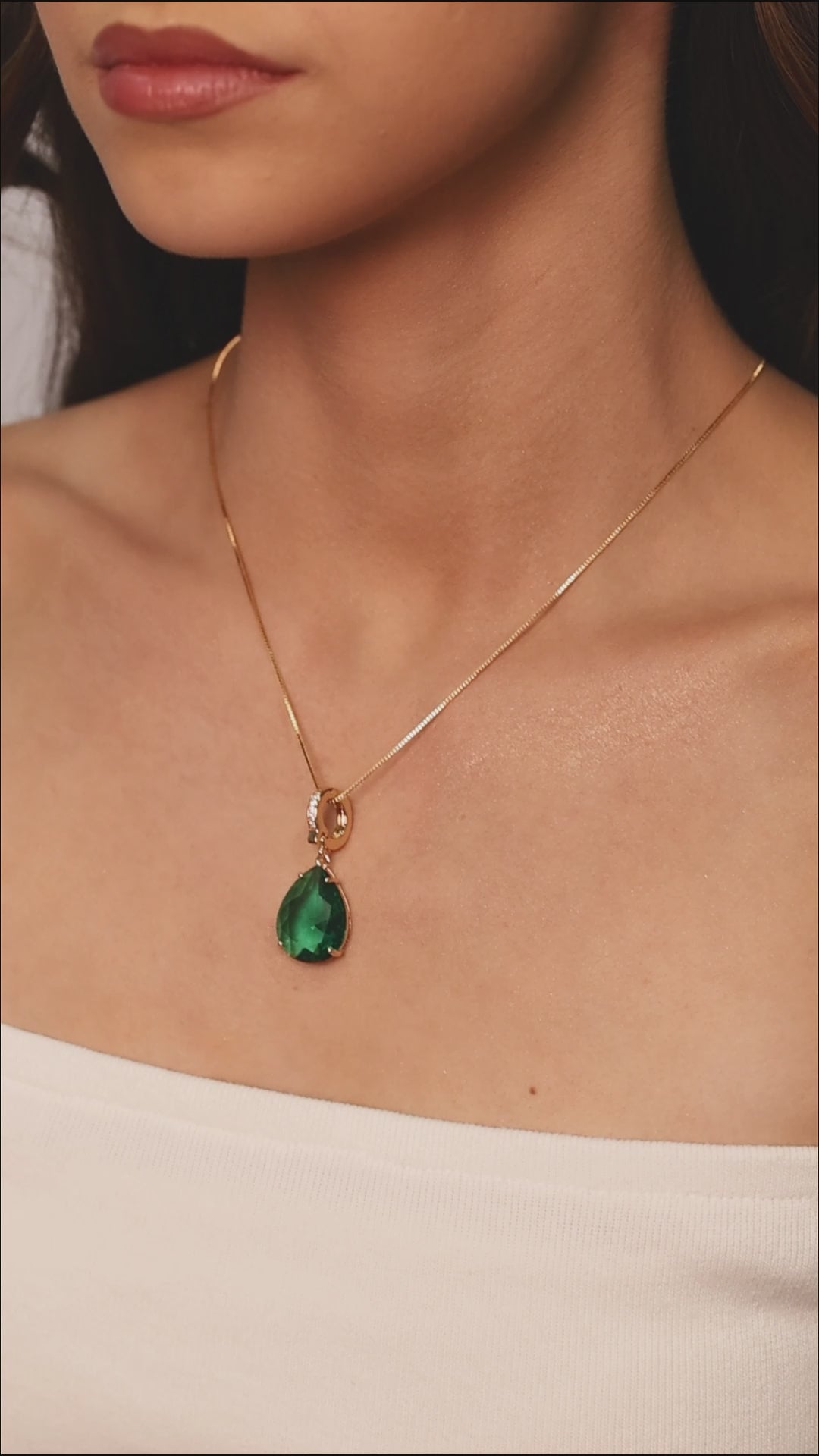 Pingente Gota Turmalina Cravejada Cristal Banhado a Ouro 18K