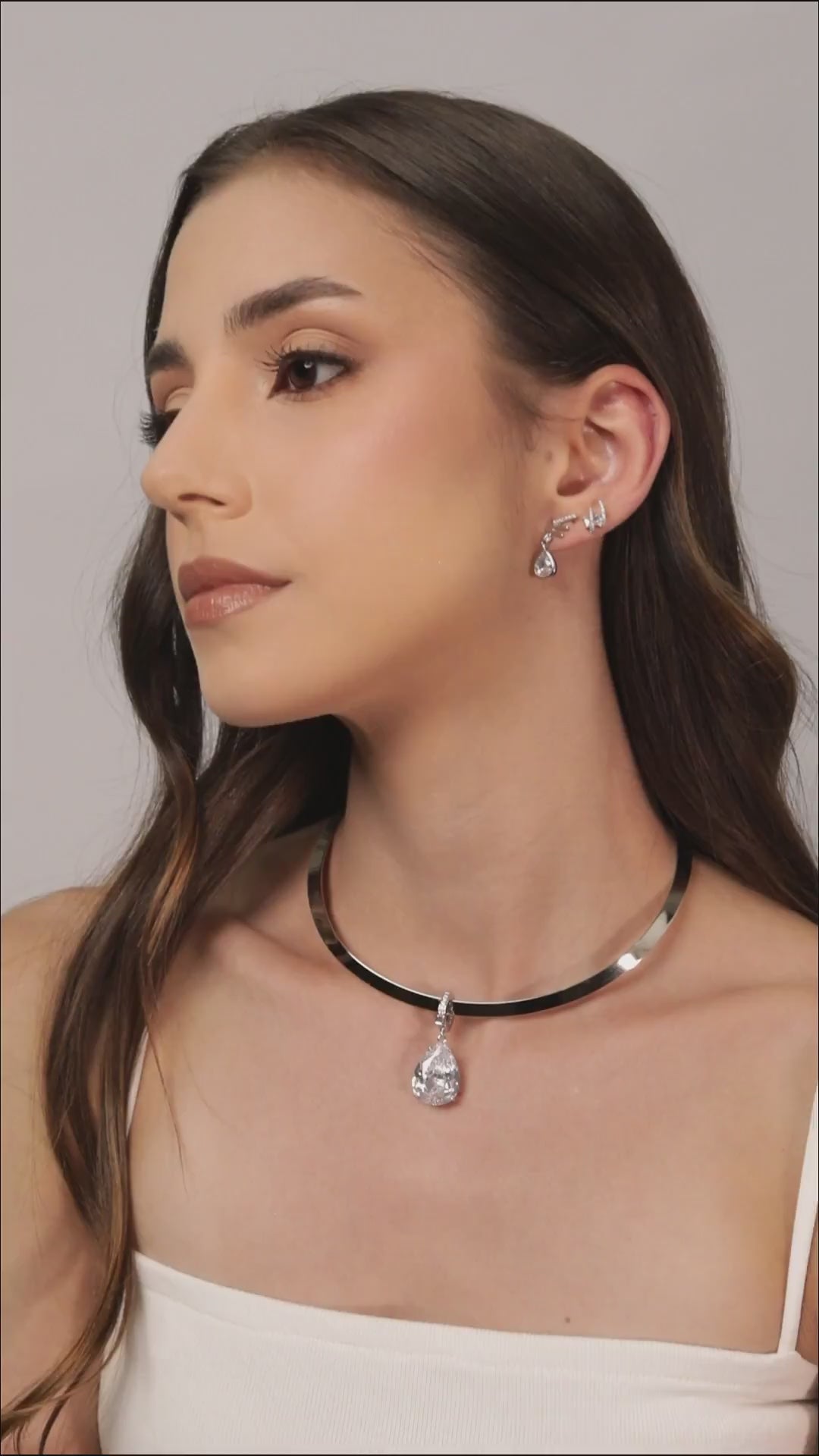 Pingente Gota Cravejada Cristal Ródio Branco