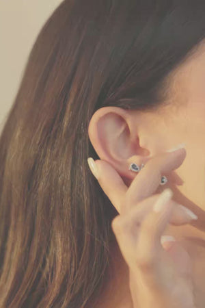 Ear Cuff Safira Azul Cravejado Cristal com Gota Pendente