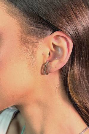 Ear Hook Cravejado Colorido 1.9 cm Ródio Branco