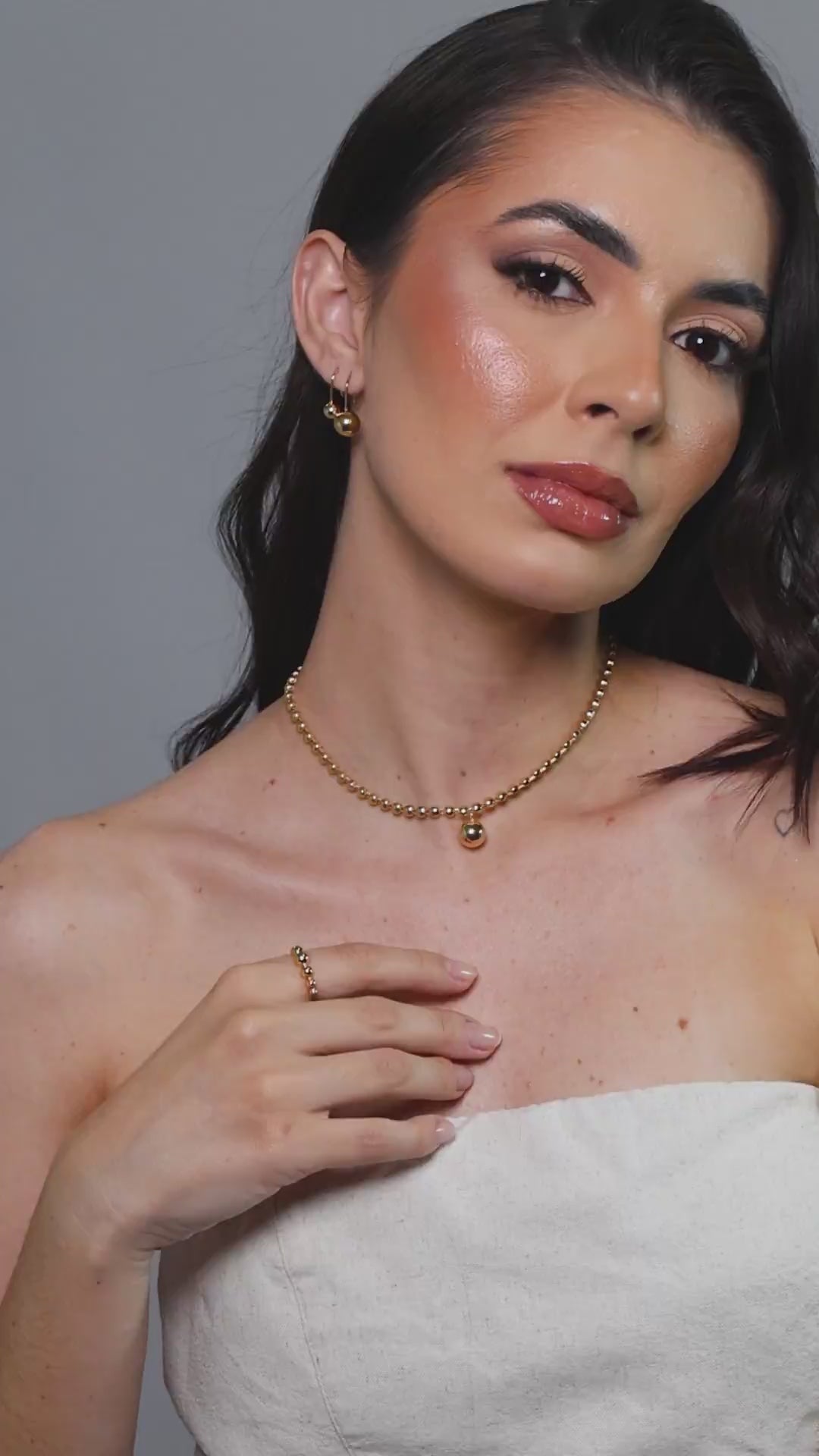 Brinco Gancho Bola Lisa 2.2 cm Ródio Branco