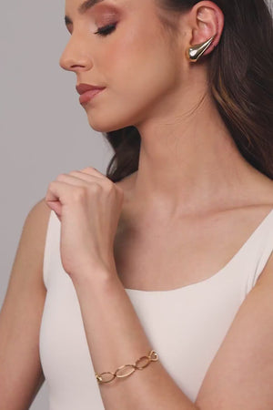 Ear Cuff Folha Frisada Banhado a Ouro 18K